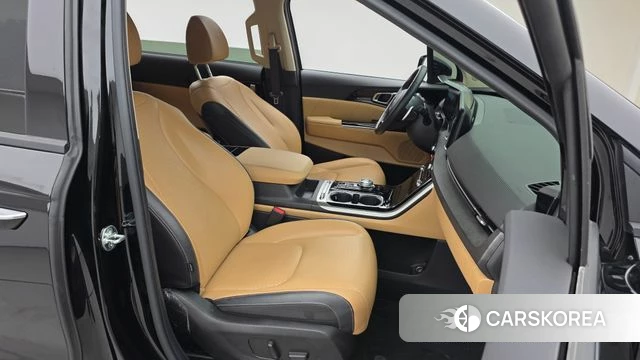 Kia Carnival 4th generation 2023 Черный из Кореи, фото 2