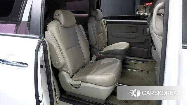 Kia The New Carnival 2018 Белый из Кореи, фото 2