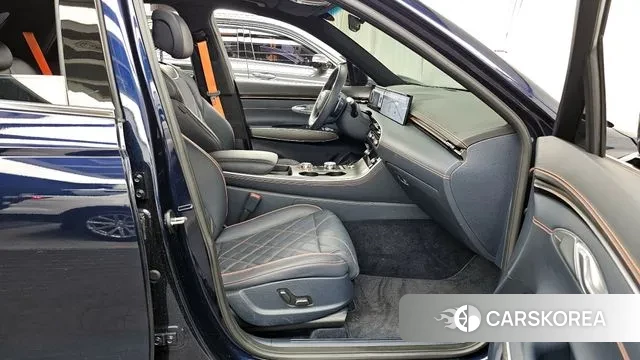 Genesis GV70 2024 Синий из Кореи, фото 2