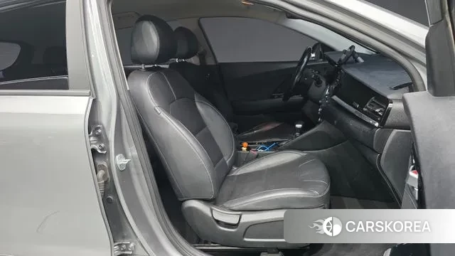 Kia The New Niro 2021 Серый из Кореи, фото 2