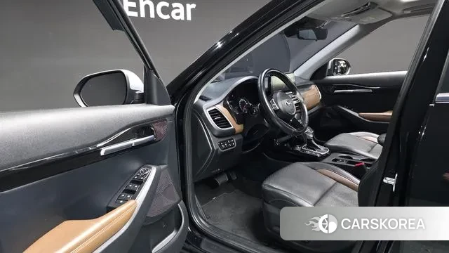 Kia Seltos 2020 Черный из Кореи, фото 2