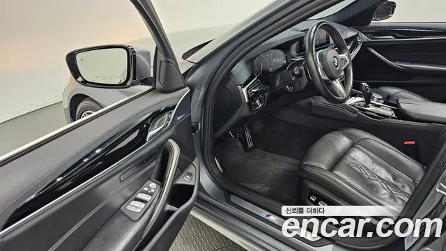 BMW 5 Series (G30) id 2715027 из Кореи 2