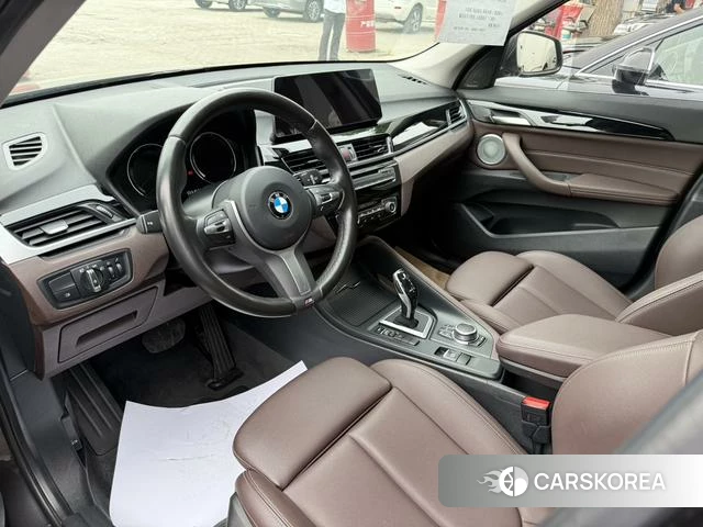 BMW X1 2022 Темно-серый из Китая, фото 2