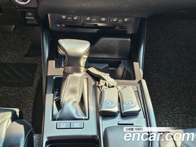 Lexus ES300h 7th generation 2021 Серый из Кореи, фото 2