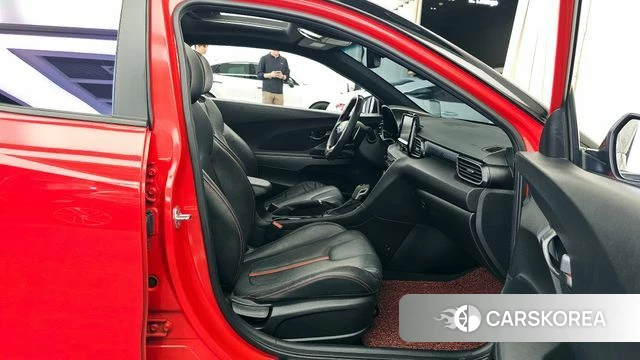 Hyundai Veloster (JS) 2018 Красный из Кореи, фото 2