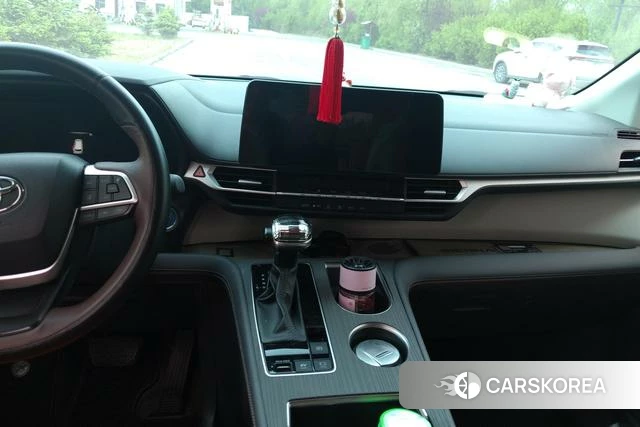Toyota Saina 2024 Белый из Китая, фото 2