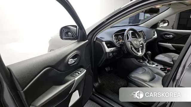 Jeep Cherokee (KL) 2018 Серый из Кореи, фото 2