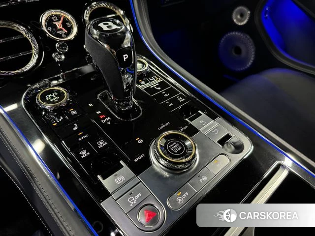 Bentley Continental GT 3rd Generation 2023 Белый из Кореи, фото 2