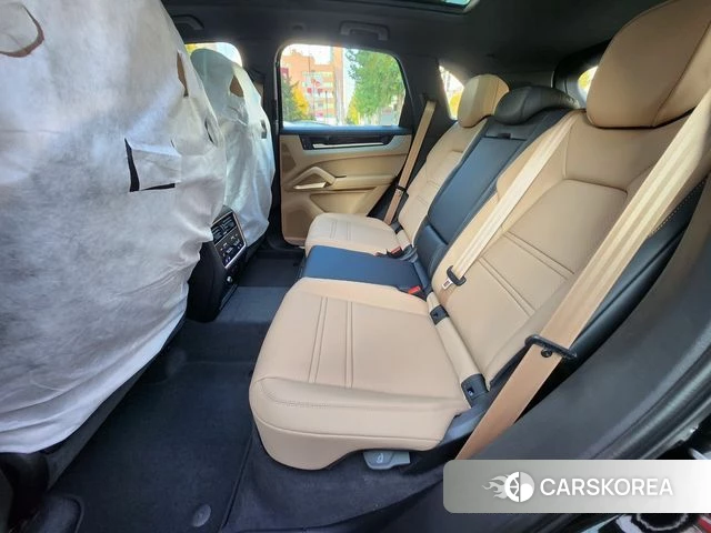 Porsche Cayenne (PO536) 2025 Черный из Кореи, фото 2