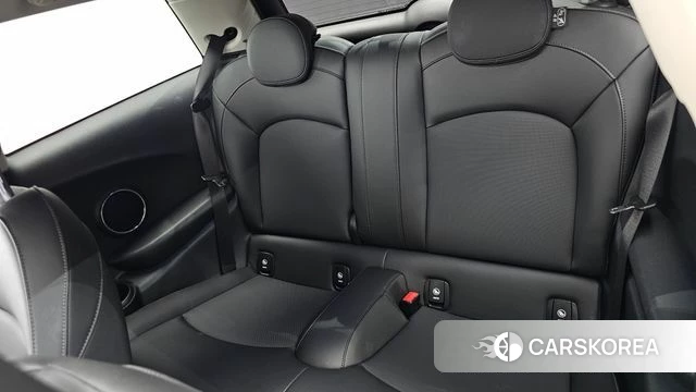 Mini Cooper 2020 Черный из Кореи, фото 2