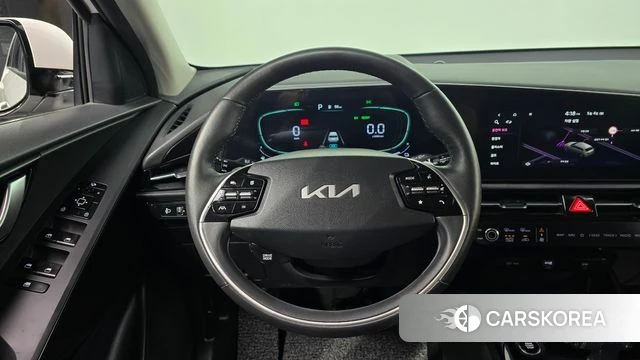 Kia Di Ol Nu Niro 2022 Белый из Кореи, фото 2