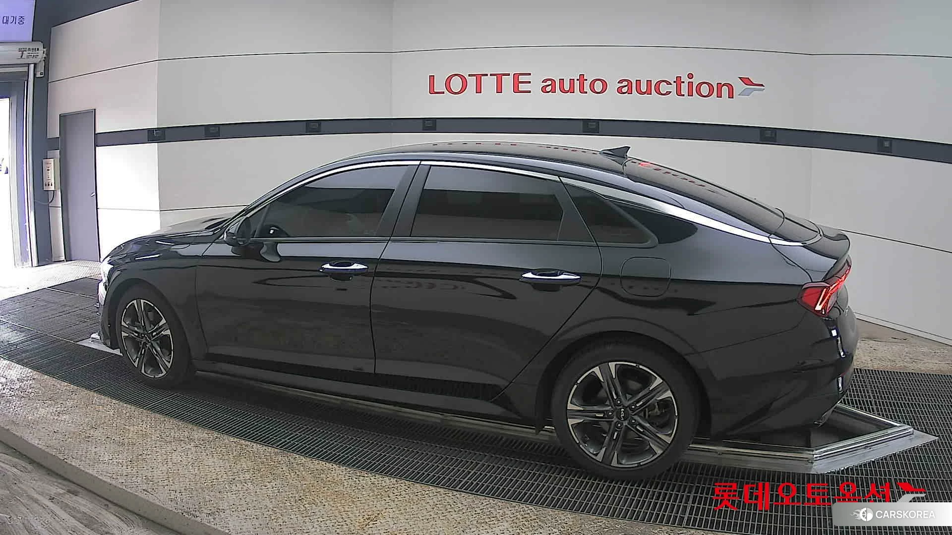 Kia K5 2022 Aurora Black Pearl из Кореи, фото 2