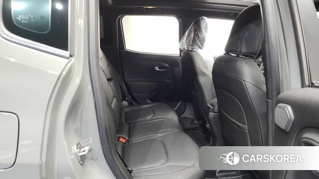 Jeep Renegade 2021 Серебристо-серый из Кореи, фото 2