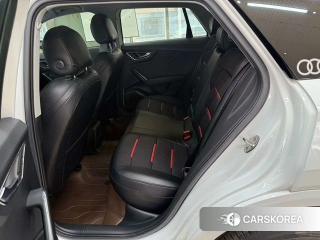 Audi Q2L 2023 Белый из Китая, фото 2