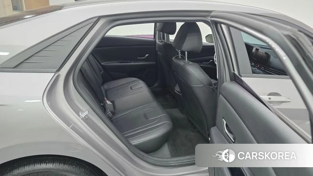 Hyundai Avante (CN7) 2020 Серебристо-серый из Кореи, фото 2