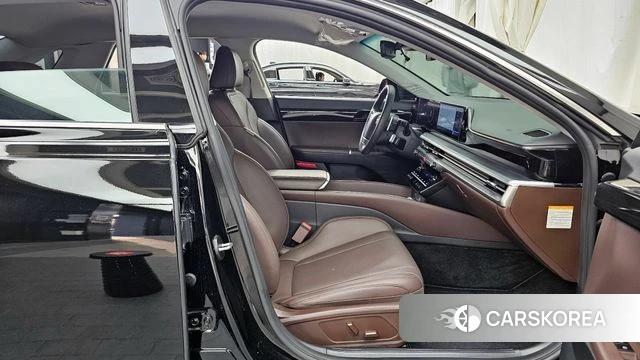 Hyundai Grandeur Hybrid (GN7) 2023 Черный из Кореи, фото 2