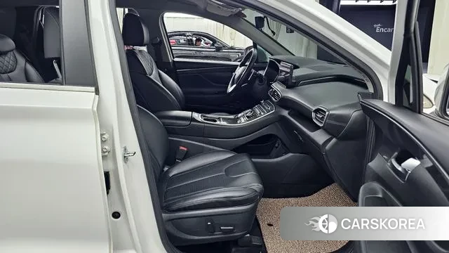 Hyundai The New Santa Fe 2021 Белый из Кореи, фото 2