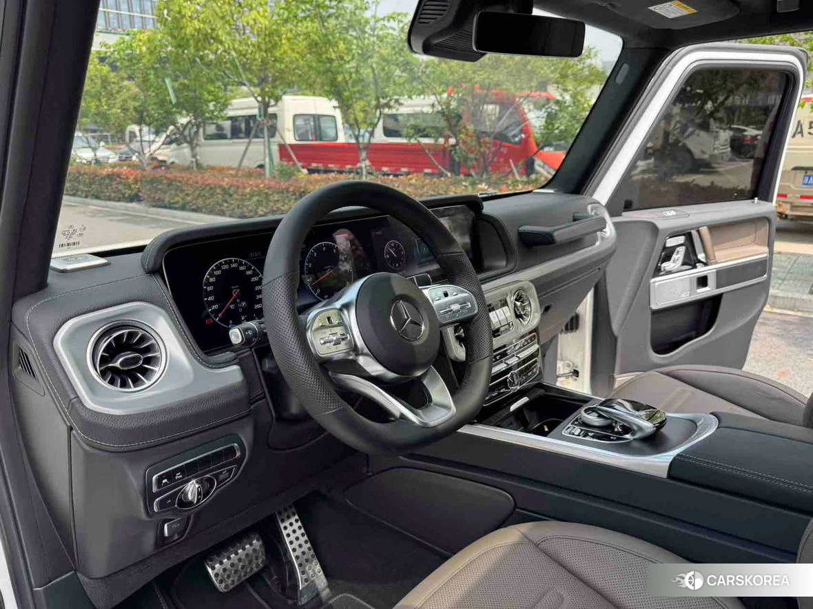 Mercedes-Benz G-class 2021 Белый из Китая, фото 2