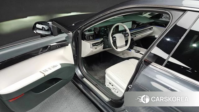 Hyundai Grandeur Hybrid (GN7) 2023 Черный из Кореи, фото 2