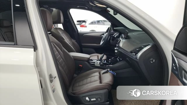 BMW X3 (G01) 2021 Белый из Кореи, фото 2