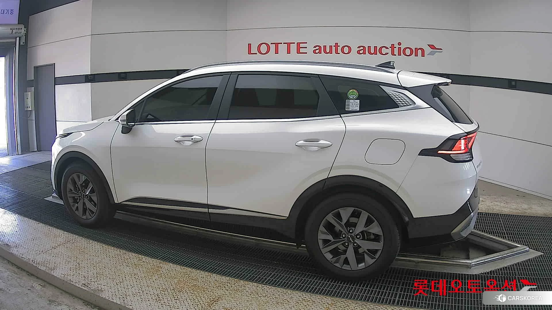 Kia Sportage 2022 Белый из Кореи, фото 2