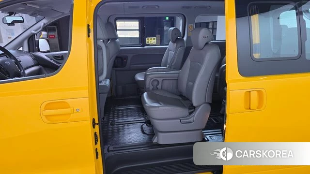 Hyundai The New Grand Starex 2019 Желтый из Кореи, фото 2