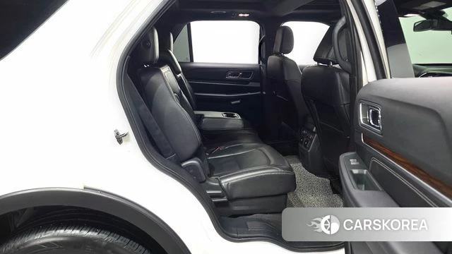 Ford Explorer 2018 Белый из Кореи, фото 2