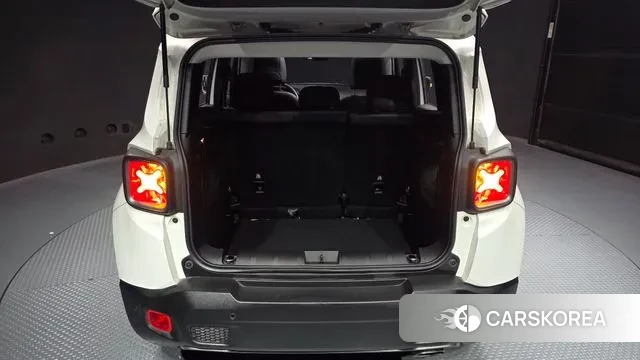 Jeep Renegade 2019 Белый из Кореи, фото 2