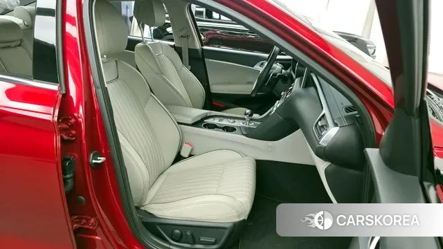 Genesis G70 2019 Красный из Кореи, фото 2