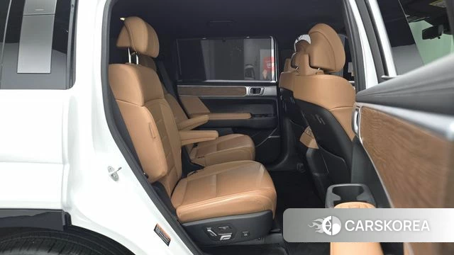 Hyundai Santa Fe (MX5) 2024 Белый из Кореи, фото 2