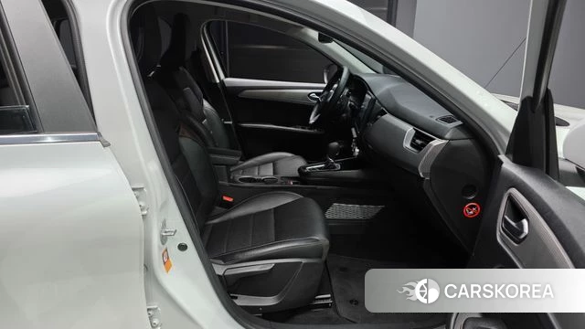 Renault Korea (Samsung) XM3 2023 Белый из Кореи, фото 2
