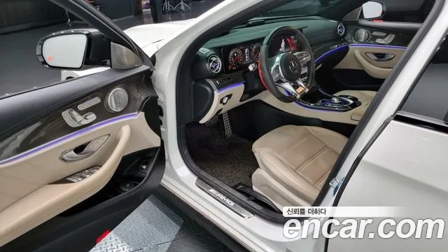 Mercedes-Benz E-Class W213 2019 Белый из Кореи, фото 2