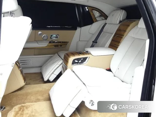 Rolls-Royce Phantom 2023 Черный из Кореи, фото 2