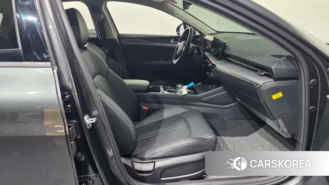 Kia The New K5 3rd generation 2025 Серый из Кореи, фото 2