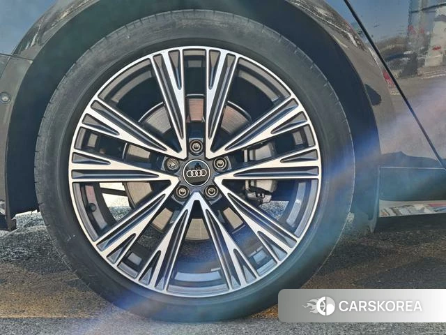 Audi A6L 2024 Черный из Китая, фото 2