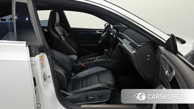 Volkswagen Arteon 2022 Белый из Кореи, фото 2