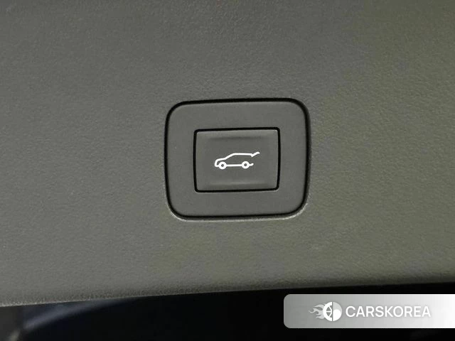 Chevrolet (GM Daewoo) Trax Crossover 2023 Белый из Кореи, фото 2