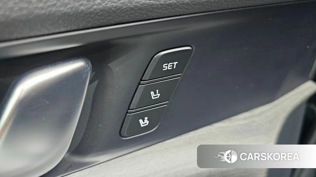 Kia The New K5 3rd generation 2025 Серый из Кореи, фото 2