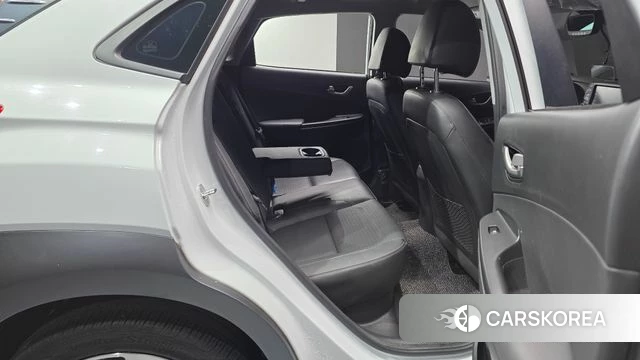 Hyundai Kona 2018 Белый из Кореи, фото 2