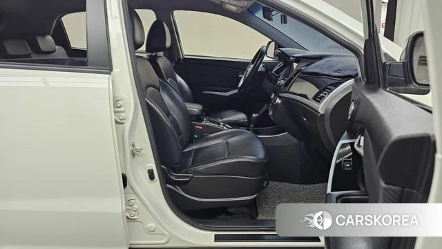 Ssangyong New Style Korando C 2018 Белый из Кореи, фото 2