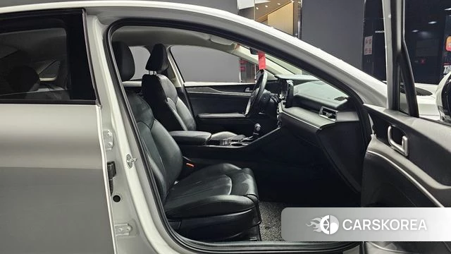 Kia K5 3rd generation 2022 Белый из Кореи, фото 2