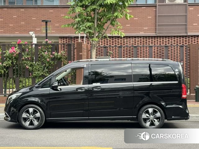 Mercedes-Benz V-class 2021 Черный из Китая, фото 2