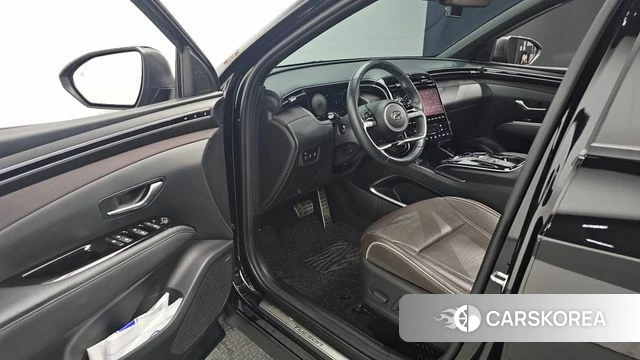 Hyundai Tucson (NX4) 2021 Черный из Кореи, фото 2