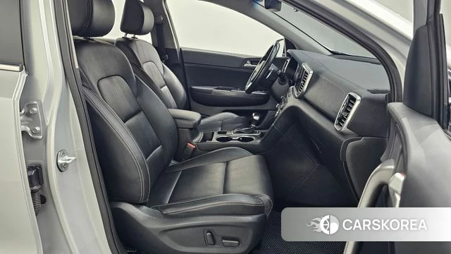 Kia Sportage The Bold 2019 Серебряный из Кореи, фото 2