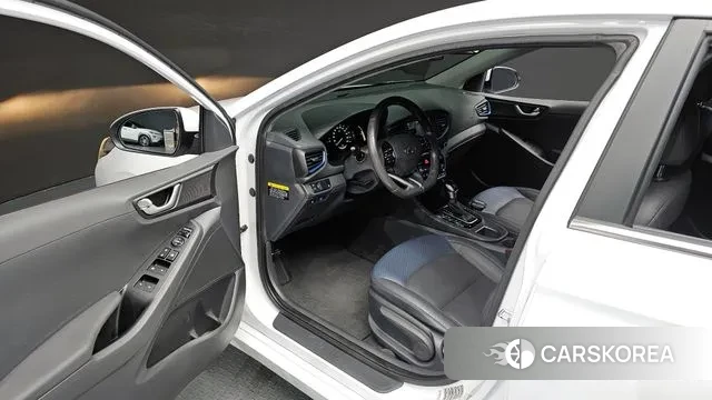 Hyundai Ionic Hybrid 2018 Белый из Кореи, фото 2