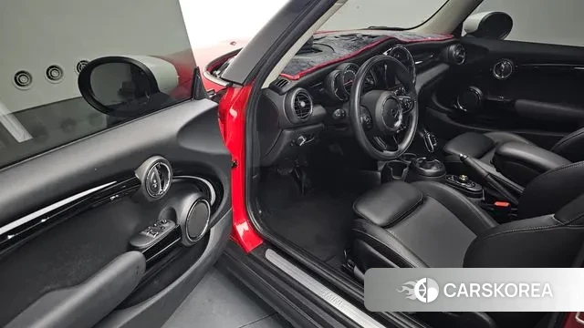 Mini Cooper 2020 Красный из Кореи, фото 2