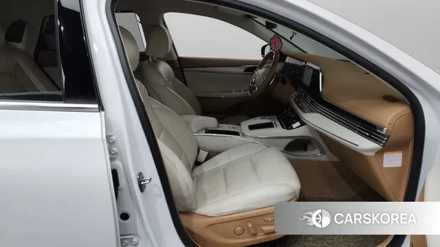 Hyundai The New Grandeur IG Hybrid 2020 Белый из Кореи, фото 2