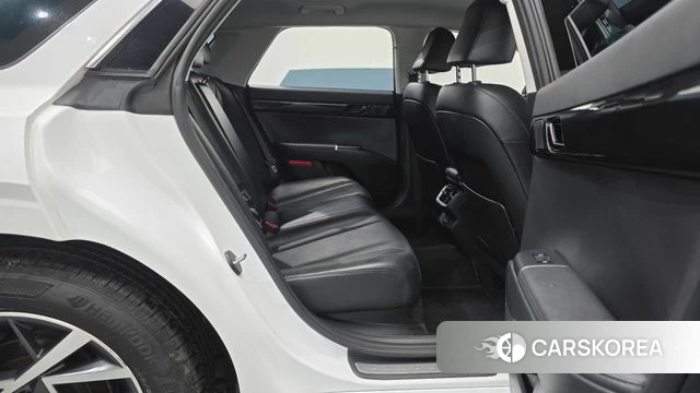 Hyundai Grandeur (GN7) 2023 Белый из Кореи, фото 2