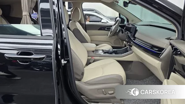 Kia The New Carnival 4th Generation 2024 Черный из Кореи, фото 2