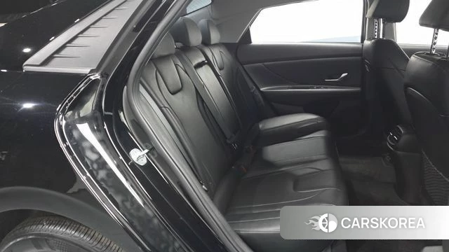Hyundai Avante (CN7) 2022 Черный из Кореи, фото 2